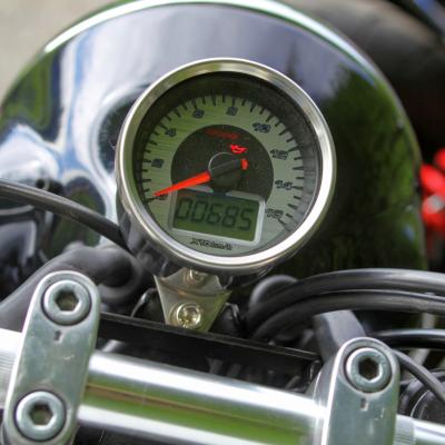R75 Serie 6 3