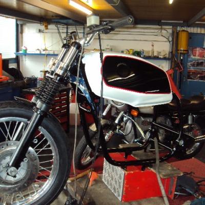 R75 Serie 6 5